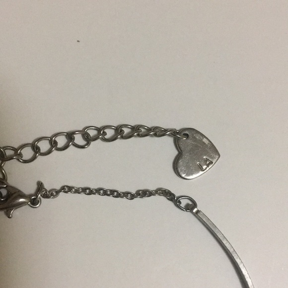 Brandy Melville Mustache bracelet - Picture 2 of 2